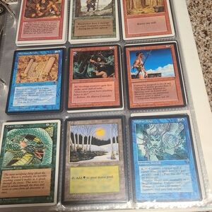 READ DESCRIPTION Magic Cards Old!!